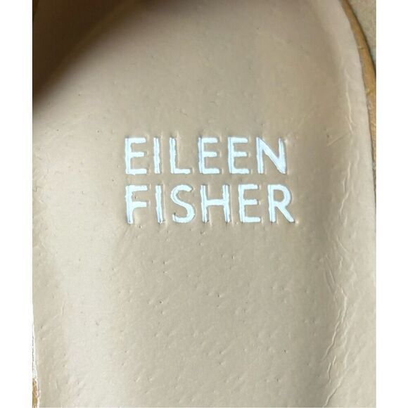Eileen Fisher Mara Wedge Sandal in Tan NWOB Size  9 1/2 - Picture 8 of 9